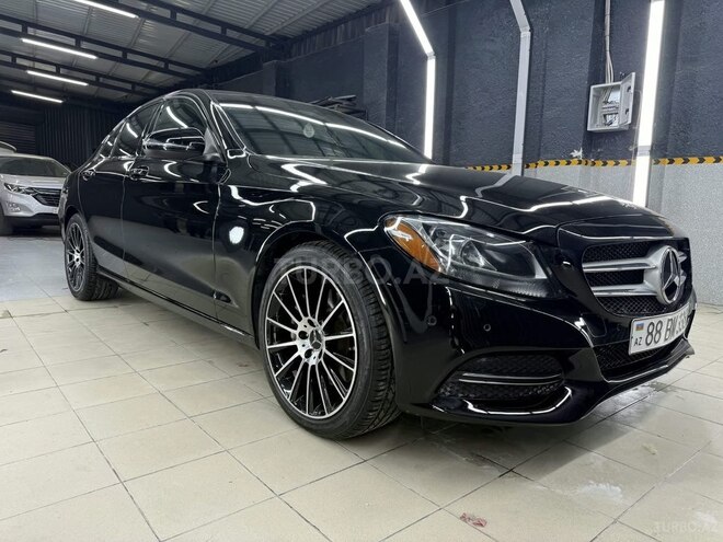 Mercedes C 300 4MATIC 2018, 90,000 km - 2.0 l - Qusar