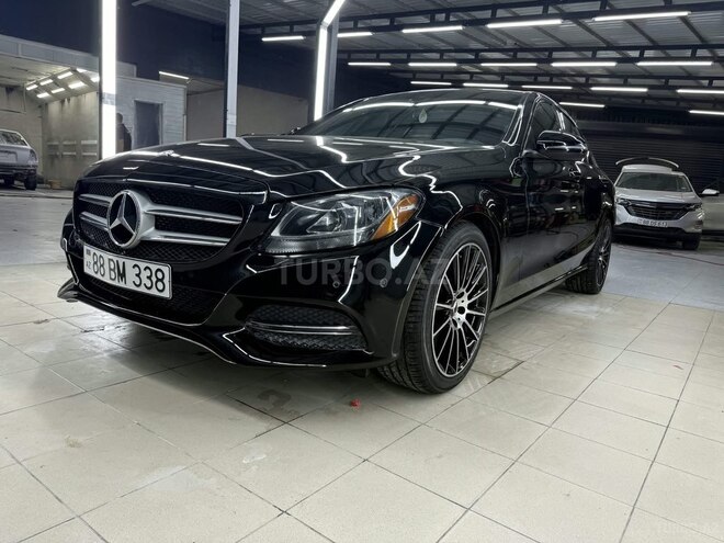 Mercedes C 300 4MATIC 2018, 90,000 km - 2.0 l - Qusar