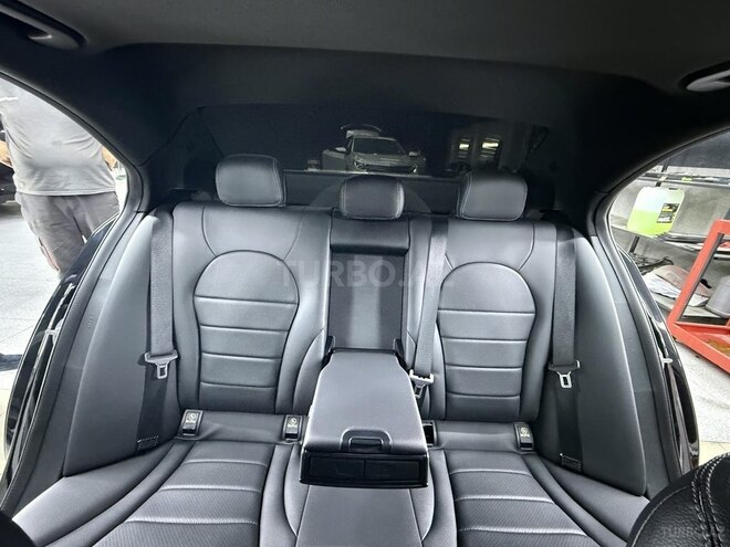 Mercedes C 300 4MATIC 2018, 90,000 km - 2.0 l - Qusar