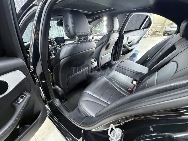 Mercedes C 300 4MATIC 2018, 90,000 km - 2.0 l - Qusar