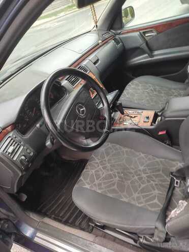 Mercedes E 220 1999, 625,000 km - 2.2 l - Bakı