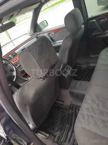 Mercedes E 220 1999, 625,000 km - 2.2 l - Bakı