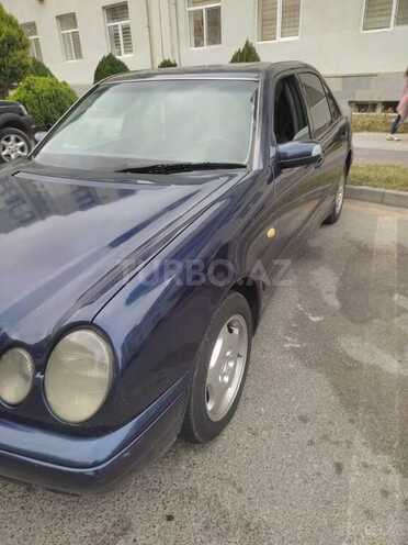Mercedes E 220 1999, 625,000 km - 2.2 l - Bakı