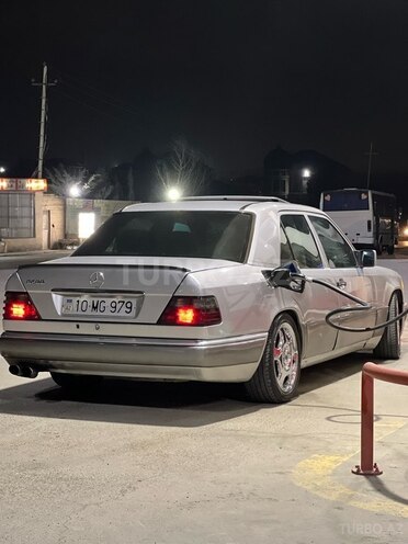 Mercedes  1994, 660,000 km - 2.0 l - Sumqayıt