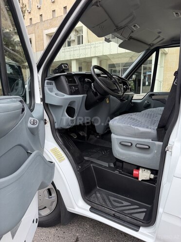 Ford Transit 2010, 179,000 km - 2.2 l - Bakı