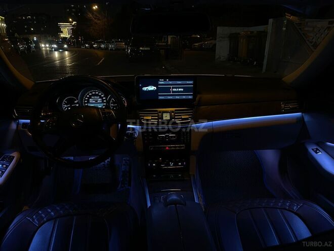 Mercedes E 220 2014, 315,000 km - 2.1 l - Bakı