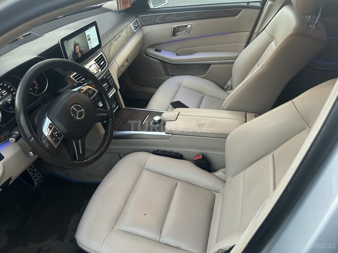 Mercedes E 220 2014, 315,000 km - 2.1 l - Bakı