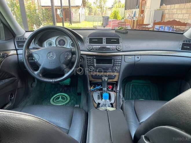 Mercedes E 320 2002, 269,362 km - 3.2 л - Balakən