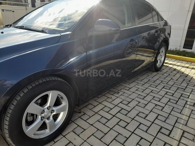 Chevrolet Cruze 2014, 292,000 km - 1.4 l - Siyəzən