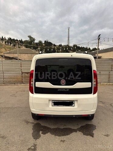 Fiat Doblo 2016, 335,000 km - 1.4 l - Bakı