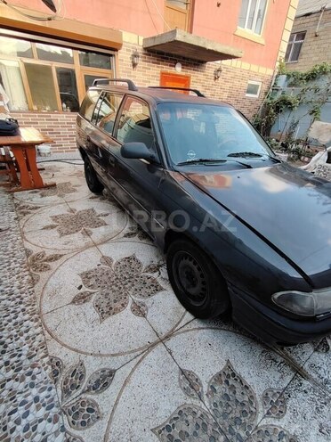 Opel Astra 1995, 396,000 km - 1.6 l - Bakı