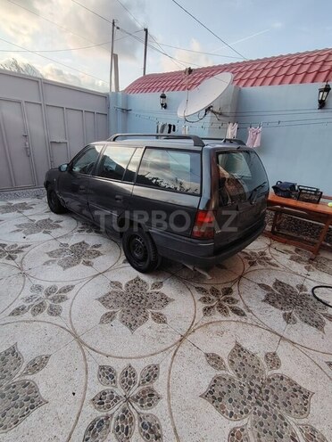 Opel Astra 1995, 396,000 km - 1.6 l - Bakı