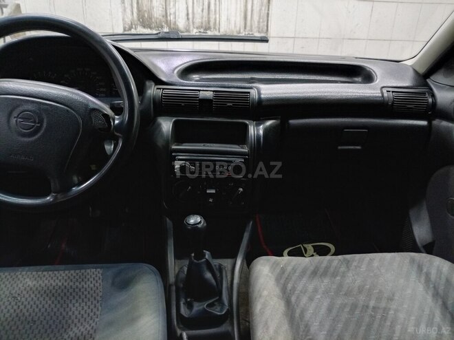 Opel Astra 1997, 147,536 km - 1.6 л - Bakı