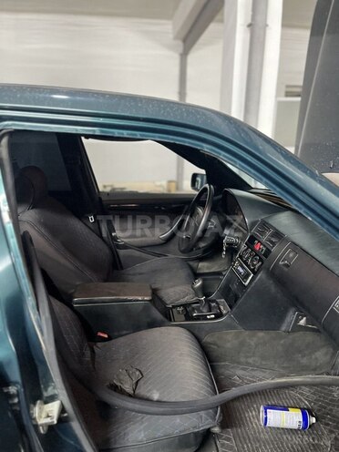 Mercedes C 200 1996, 251,128 km - 2.0 l - Gəncə