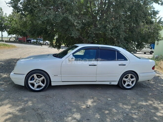 Mercedes E 280 4MATIC 1998, 260,000 km - 2.8 l - Ağdam