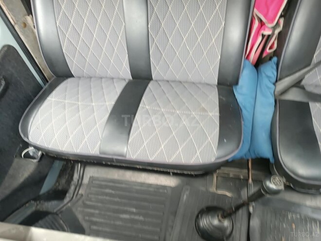 GAZ  1998, 140,000 km - 2.4 л - Sabirabad