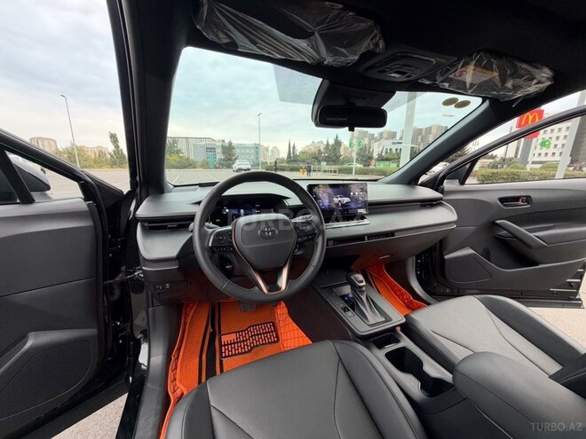 Toyota Corolla Cross 2026, 3,712 km - 2.0 л - Bakı
