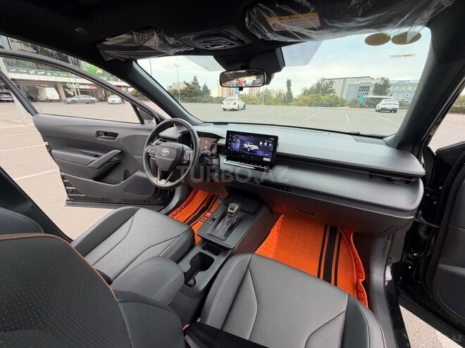 Toyota Corolla Cross 2026, 3,712 km - 2.0 л - Bakı