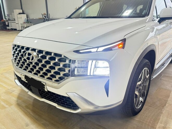 Hyundai Santa Fe 2023, 33,000 km - 1.6 l - Bakı