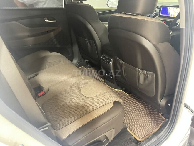 Hyundai Santa Fe 2023, 33,000 km - 1.6 l - Bakı