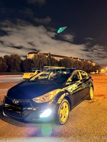 Hyundai Elantra 2013, 273,800 km - 1.8 l - Bakı