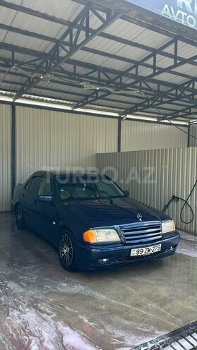 Mercedes C 200 1995, 520,000 km - 2.0 l - Şirvan