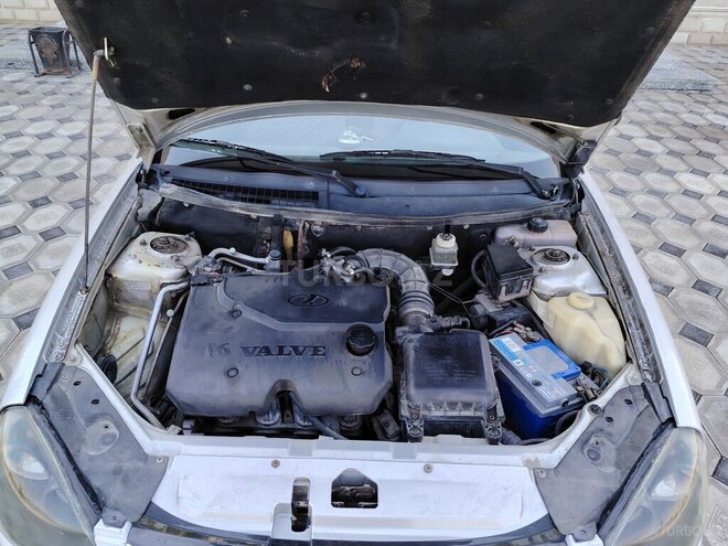 LADA (VAZ) Priora 2009, 200,000 km - 1.6 l - Saatlı