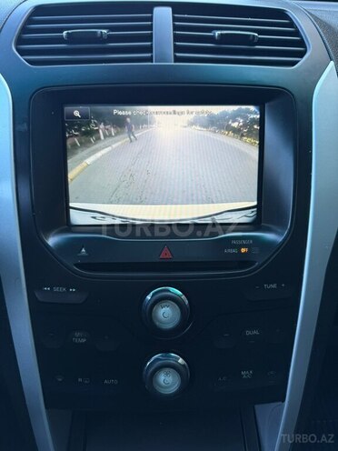 Ford Explorer 2015, 220,000 km - 3.5 л - Bakı