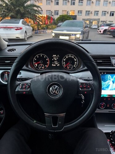 Volkswagen Passat 2012, 270,483 km - 2.5 l - Bakı