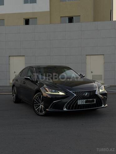 Lexus ES 300h 2023, 180,247 km - 2.5 л - Bakı