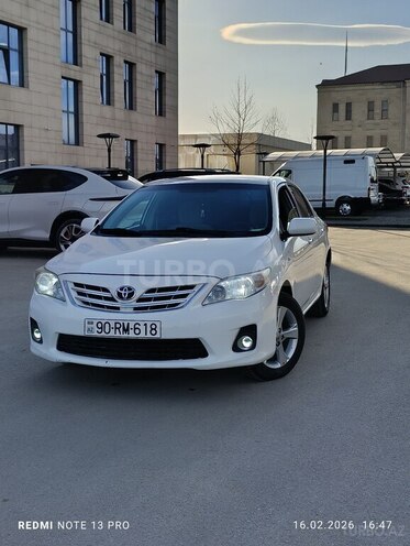 Toyota Corolla 2012, 190,000 km - 1.8 l - Quba