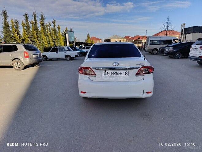 Toyota Corolla 2012, 190,000 km - 1.8 l - Quba