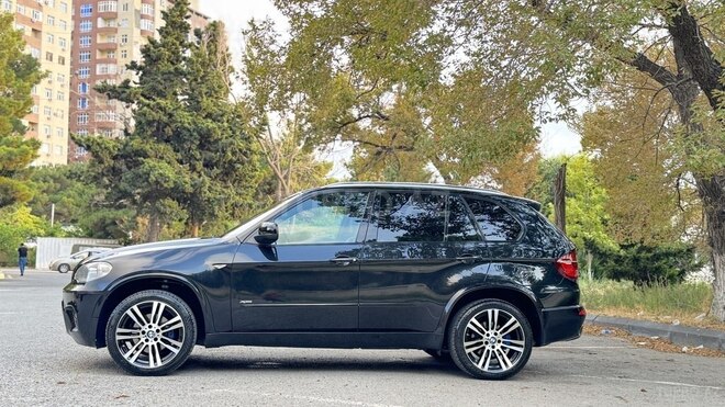 BMW X5 2012, 266,000 km - 3.0 л - Bakı