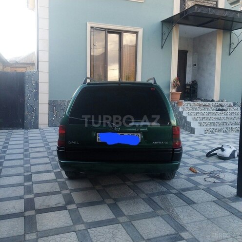 Opel Astra 1995, 258,473 km - 1.6 l - Şəki
