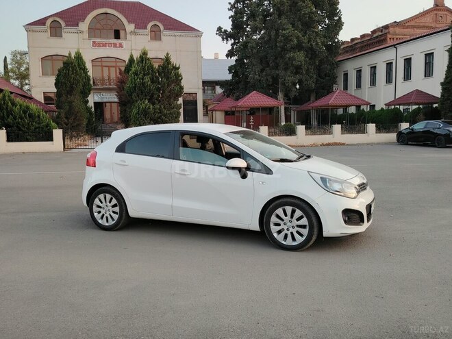 Kia Rio 2014, 191,000 km - 1.2 л - Gəncə