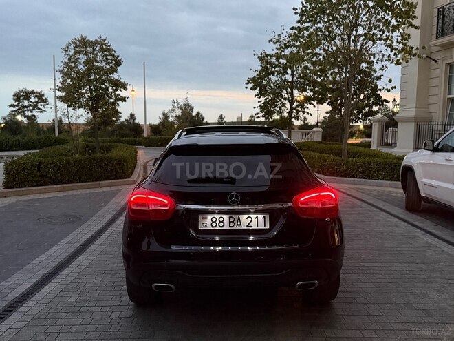 Mercedes GLA 250 2018, 120,000 km - 2.0 l - Bakı