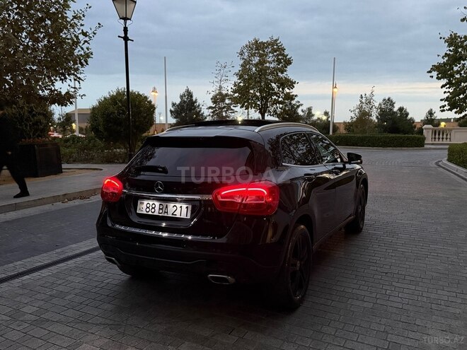 Mercedes GLA 250 2018, 120,000 km - 2.0 l - Bakı
