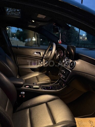 Mercedes GLA 250 2018, 120,000 km - 2.0 l - Bakı