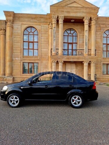 Chevrolet Aveo 2006, 320,154 km - 1.2 л - Ucar