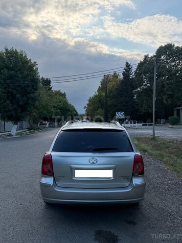 Toyota Avensis 2007, 372,000 km - 2.2 l - Lənkəran