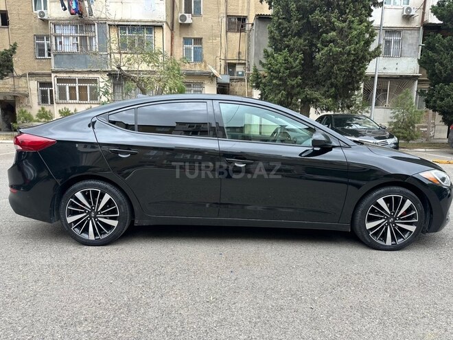 Hyundai Elantra 2017, 230,000 km - 2.0 l - Bakı