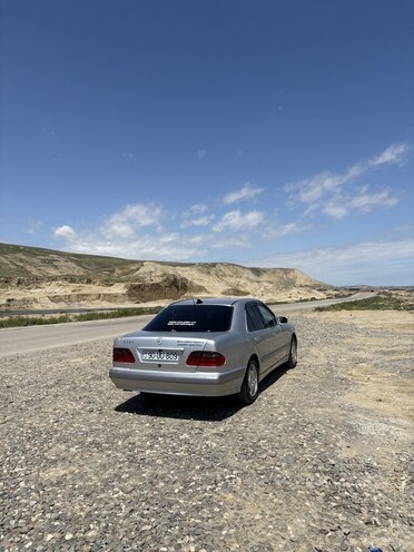 Mercedes E 230 1999, 434,444 km - 2.3 l - Bakı