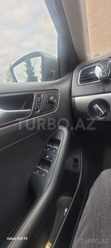 Volkswagen Jetta 2015, 228,000 km - 1.8 l - Bakı