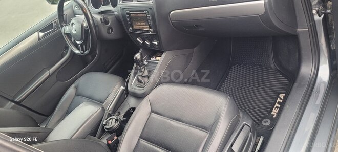 Volkswagen Jetta 2015, 228,000 km - 1.8 l - Bakı