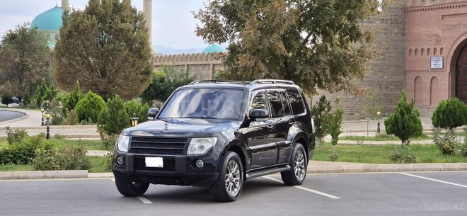Mitsubishi Pajero 2007, 232,000 km - 3.0 l - Naxçıvan