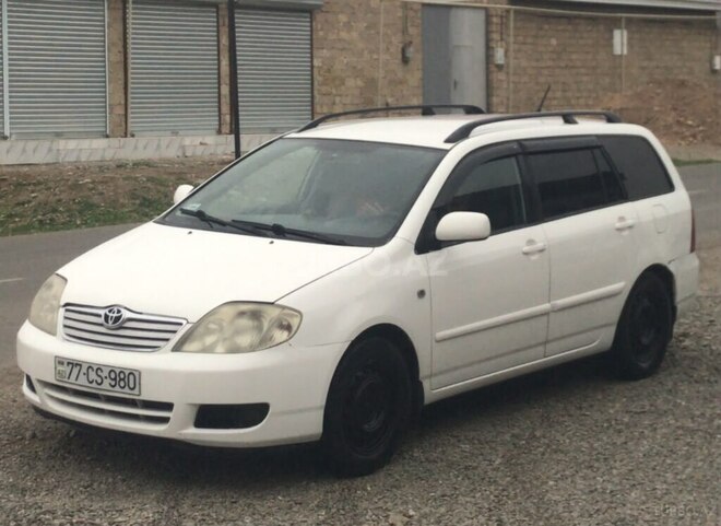 Toyota Corolla 2006, 350,000 km - 1.4 л - Gəncə