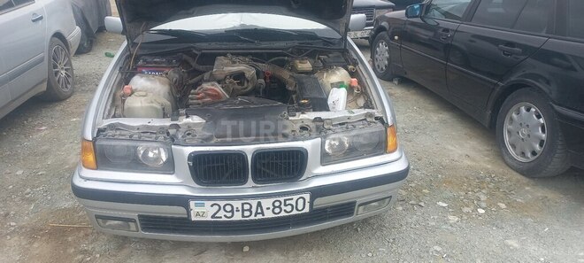 BMW 316 1993, 495,479 km - 1.6 l - Göygöl