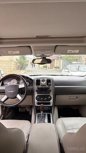 Chrysler 300C 2005, 118,000 km - 5.7 l - Bakı