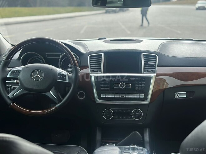 Mercedes GL 500 4MATIC 2013, 95,000 km - 4.7 l - Bakı