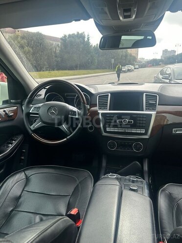 Mercedes GL 500 4MATIC 2013, 95,000 km - 4.7 l - Bakı